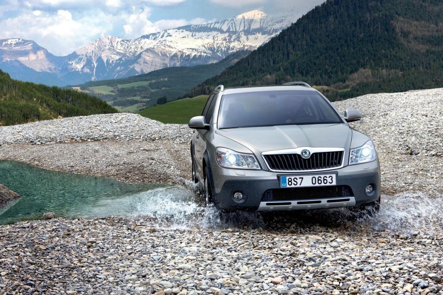  Skoda Octavia Scout 2009 года  (фото 32 из 35)
